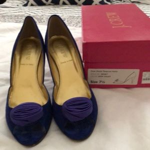 listing-status-banner